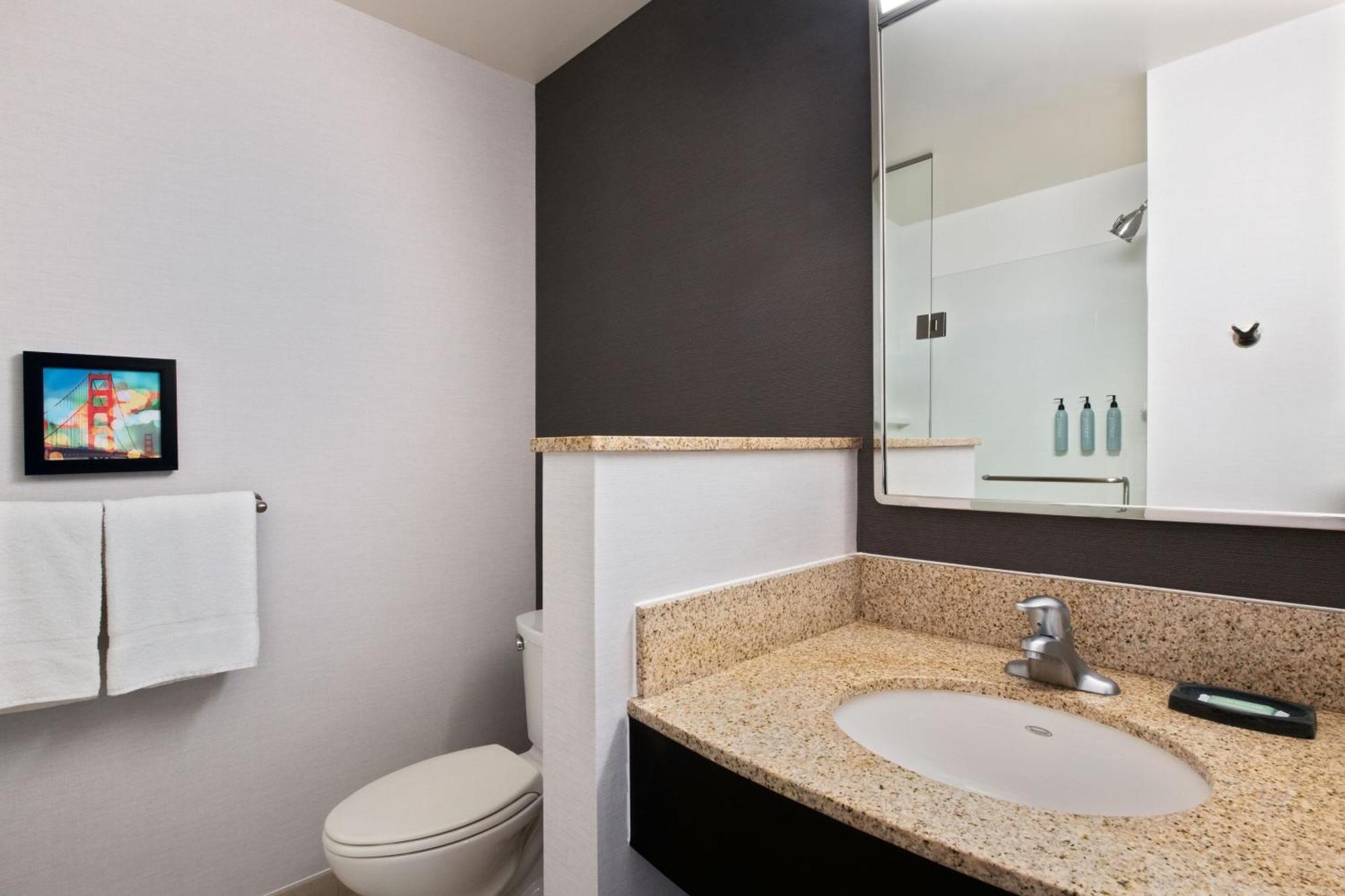 Courtyard By Marriott San Jose North/ Silicon Valley Eksteriør bilde